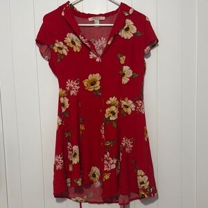 Forever 21 Floral Red Button-Up Top